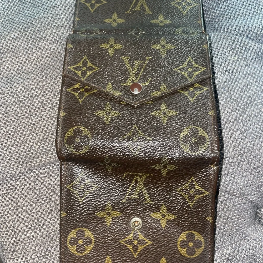Vintage Louis Vuitton Trifold Monogram Wallet Authentic